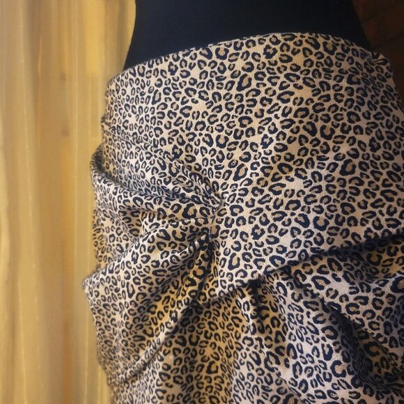 ZARA Leopard Front Knot/Gathered Mini Skirt - Size M - Picture 2 of 9